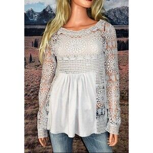 SUNDANCE CATALOG Woman’s Nostalgic Nuance Top Gray Lace Size Small‎